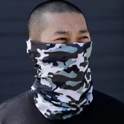 INTO THE AM Black Camo Seamless Mask Bandana Masks & Bandanas