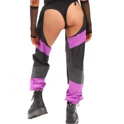 Hot & Delicious Black Bead Cue The Applause Speed Clasp Chaps