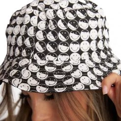 Ana Accessories Day & Night Smiley Bucket Hat