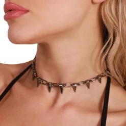 Ana Accessories Define Fierce Thorn Choker
