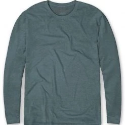 INTO THE AM Essential Long Sleeve Tee Tops & Outerwear