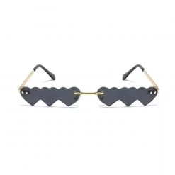 Ana Accessories Heartbreaker Sunnies