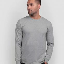 INTO THE AM Essential Long Sleeve Tee Tops & Outerwear