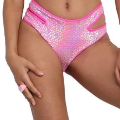 Roma Stargazer Cutout Shorts Bottoms